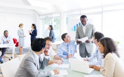 How HR teams can support professional growth within the workforce