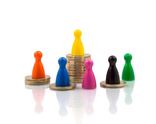 Unemployment down, wages remain stagnant: Economists weigh in