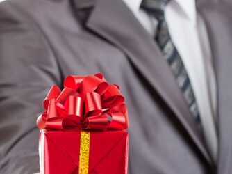 Non-cash bonuses that can motivate your employees